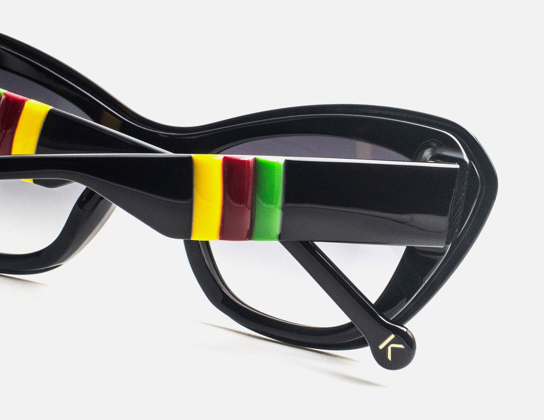 Chroma Black - Grey Gradient