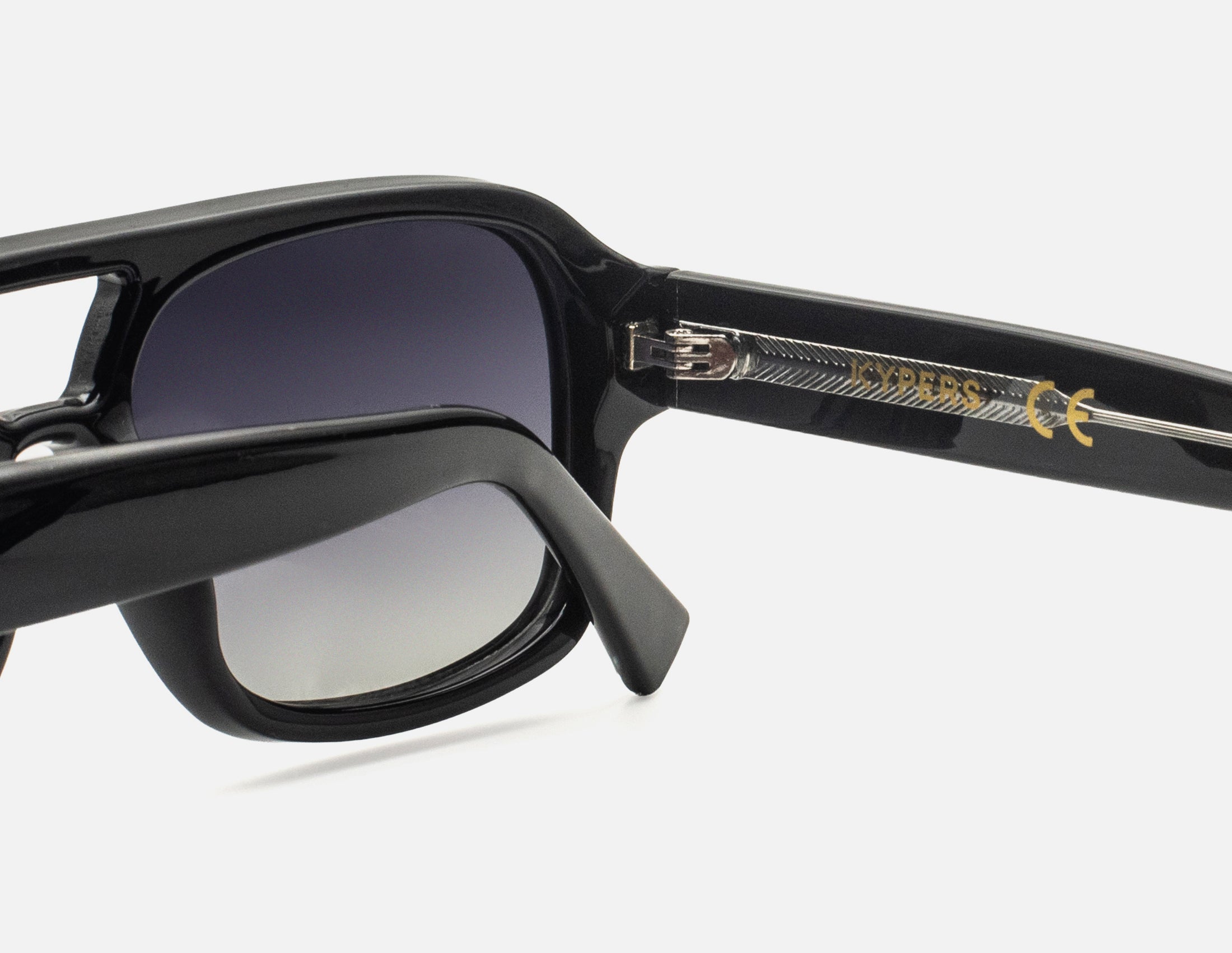 Elan Black - Grey Gradient