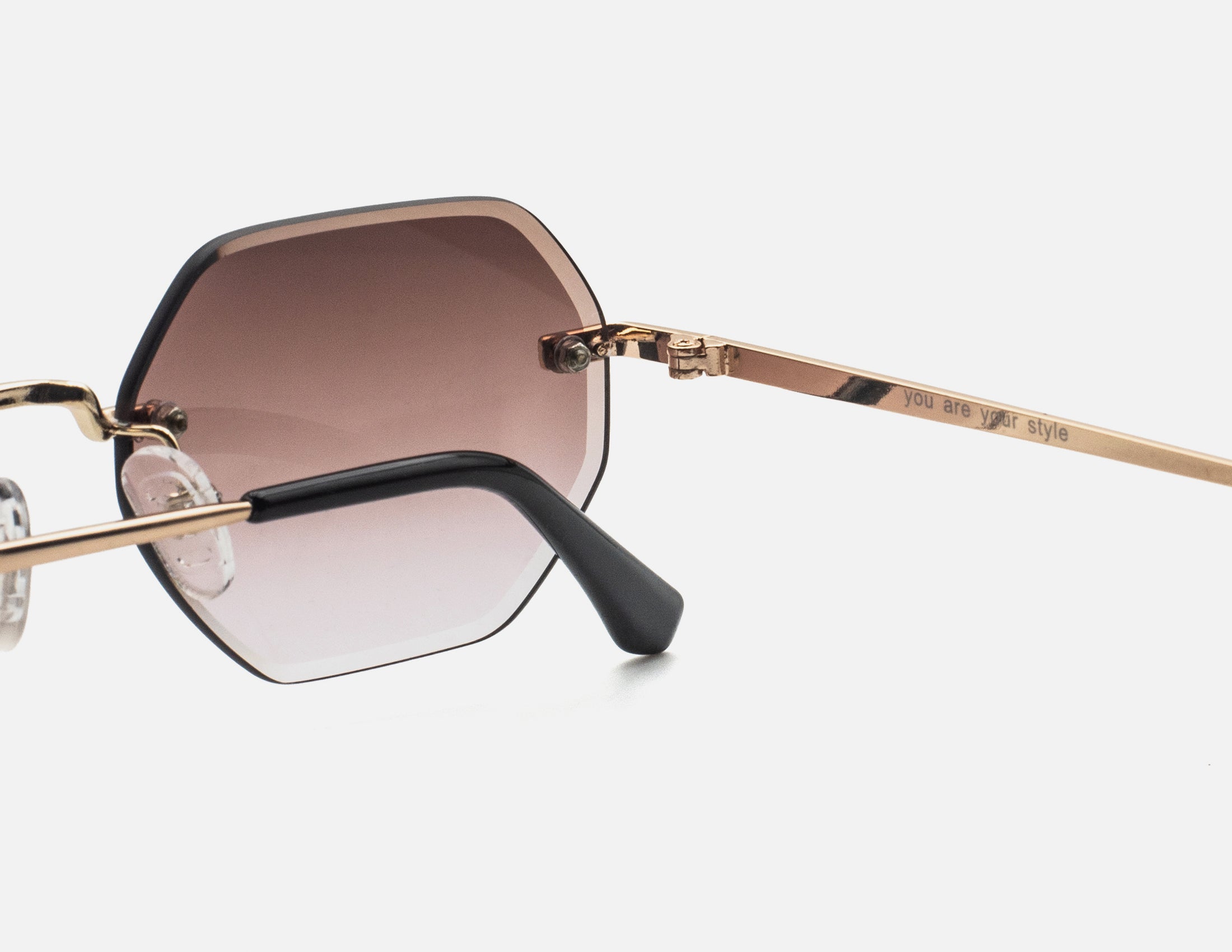 Firas Gold Metal - Brown Gradient