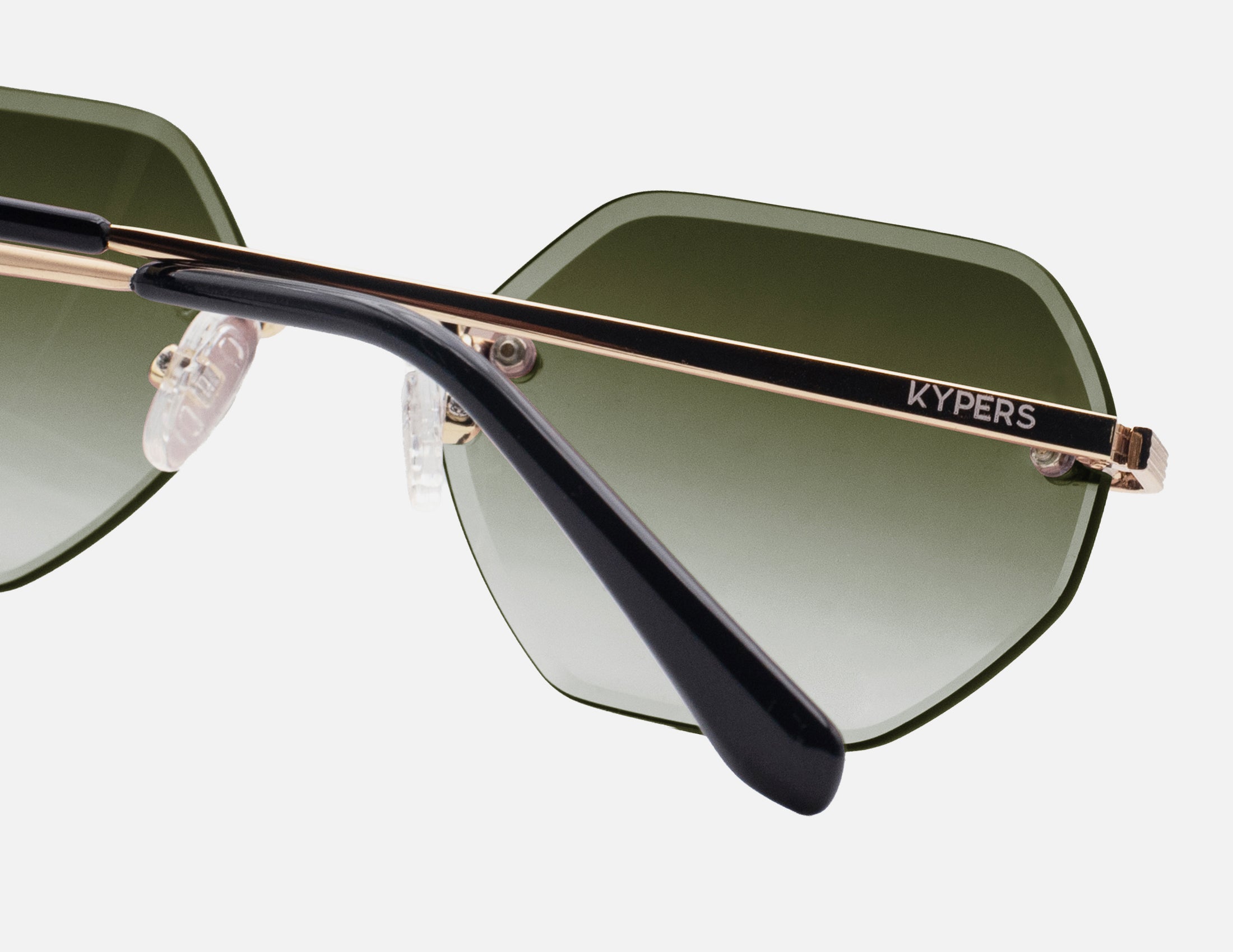 Firas Gold Metal - Green Gradient