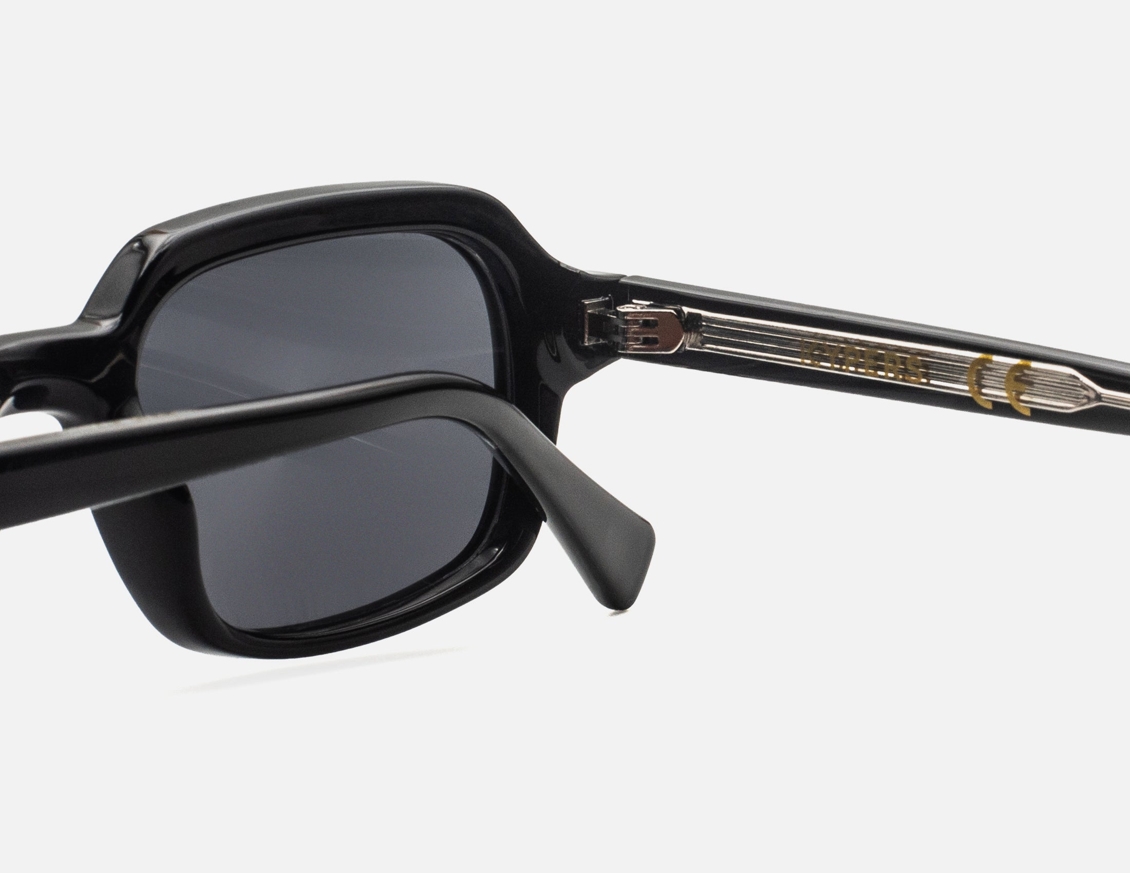 Nair Black - Grey